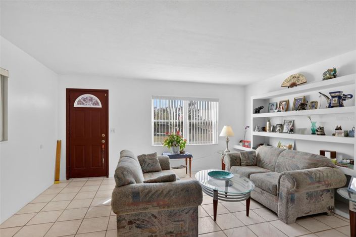 Image No.5-3 Bed House for sale