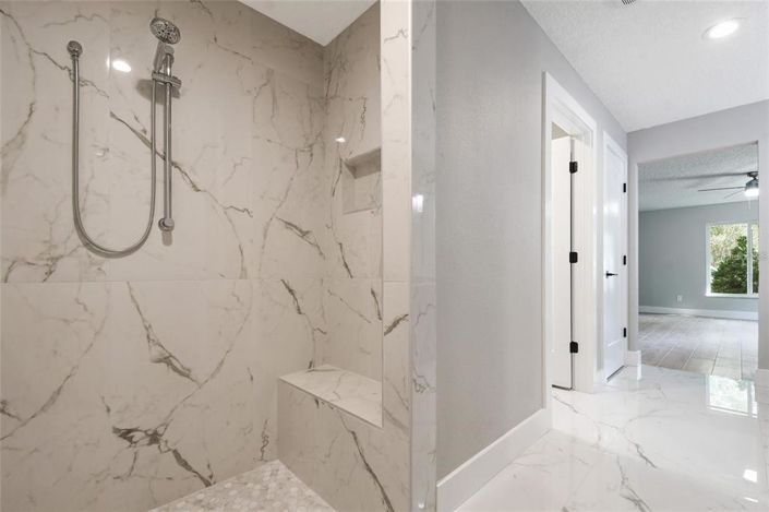 Image No.14-4 Bed House for sale