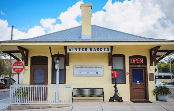 Image No.27-4 Bed House for sale