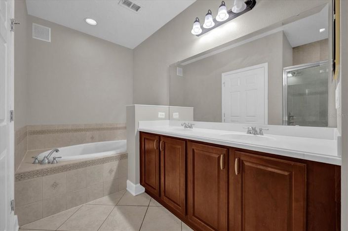 Image No.23-Appartement de 3 chambres à vendre à Saint John