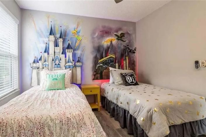 Image No.21-6 Bed House for sale