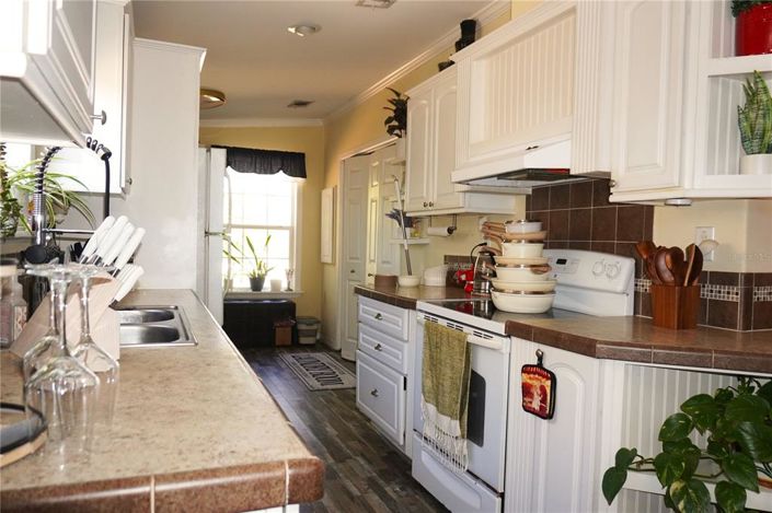 Image No.22-3 Bed House for sale