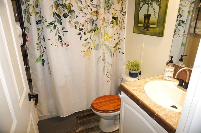 Image No.33-3 Bed House for sale