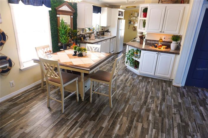 Image No.34-3 Bed House for sale