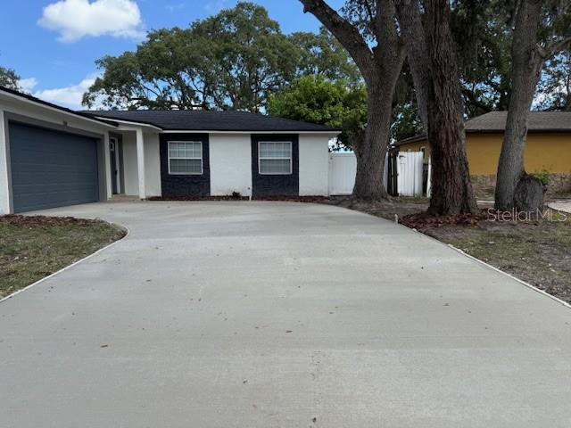 Image No.2-Maison de 4 chambres à vendre à Saint John