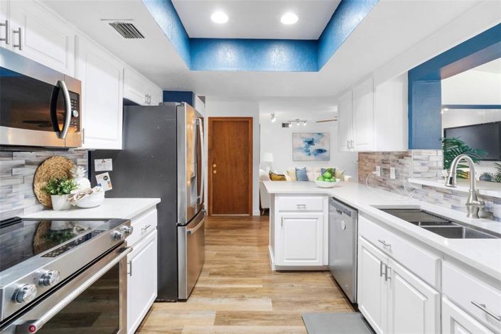 Image No.10-4 Bed House for sale