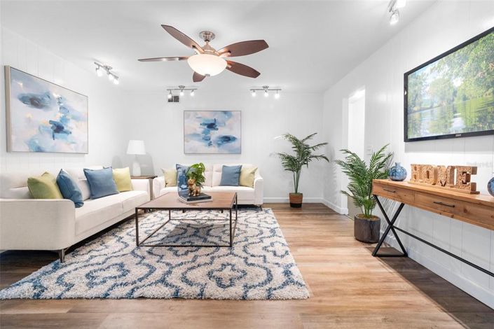 Image No.12-4 Bed House for sale