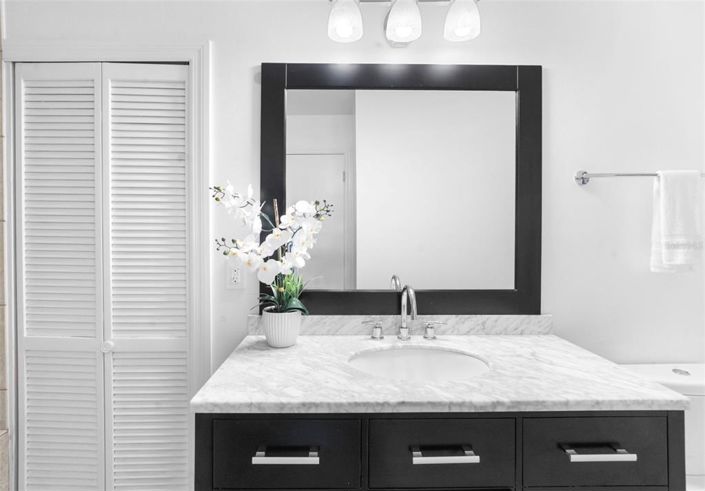 Image No.19-4 Bed House for sale