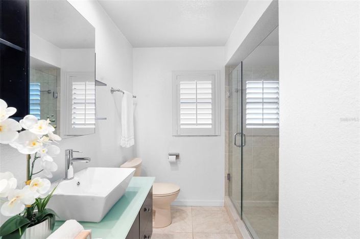 Image No.20-4 Bed House for sale