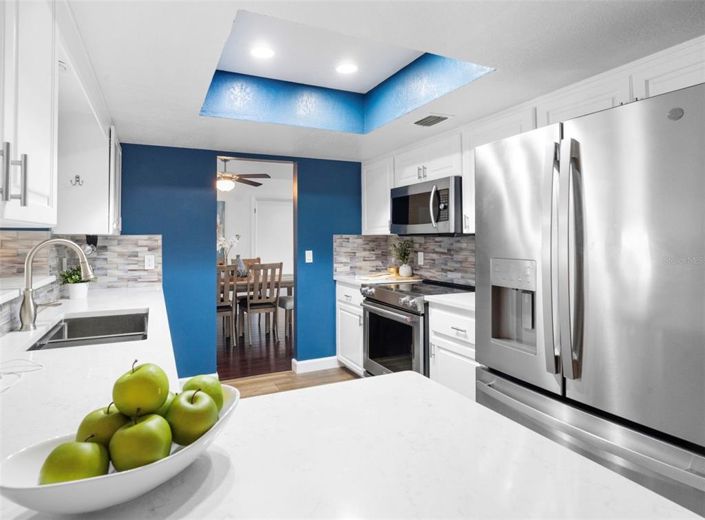 Image No.9-4 Bed House for sale