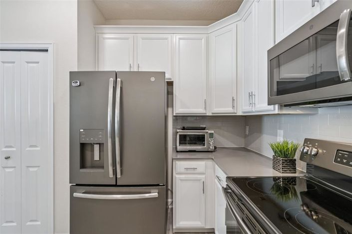 Image No.30-2 Bed Townhouse for sale