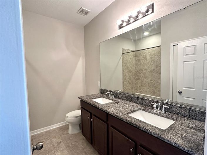 Image No.28-Maison de ville de 4 chambres à vendre à Saint John