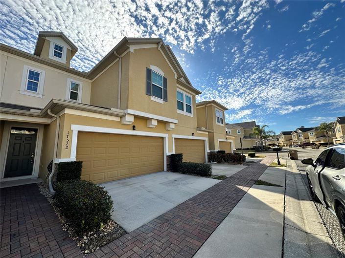 Image No.4-Maison de ville de 4 chambres à vendre à Saint John