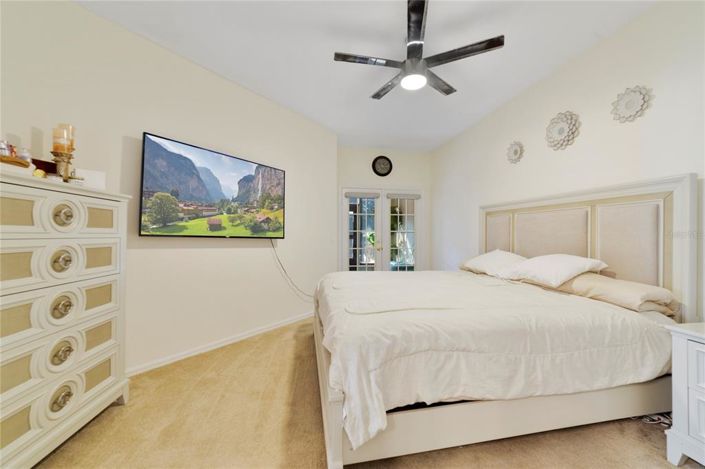 Image No.18-2 Bed Apartment for sale