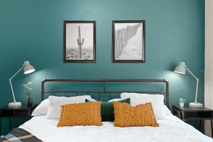 Image No.25-4 Bed Townhouse for sale