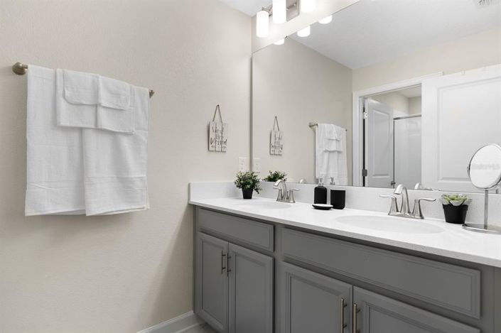 Image No.34-4 Bed Townhouse for sale