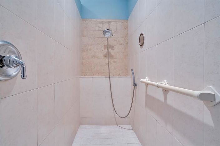 Image No.39-3 Bed House for sale