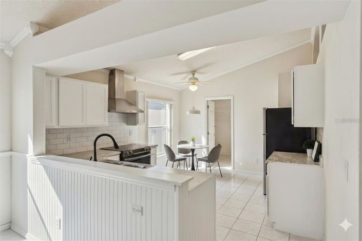 Image No.15-Maison de 2 chambres à vendre à Saint John