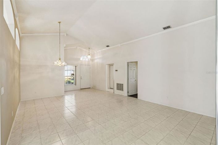 Image No.9-Maison de 2 chambres à vendre à Saint John