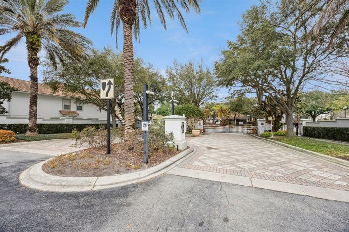 Image No.37-3 Bed Townhouse for sale