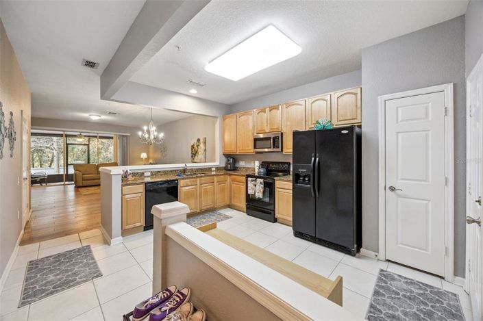 Image No.5-3 Bed Townhouse for sale