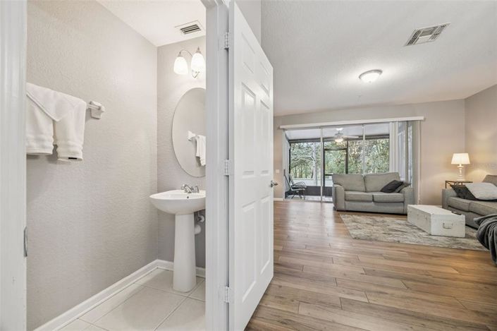 Image No.9-3 Bed Townhouse for sale