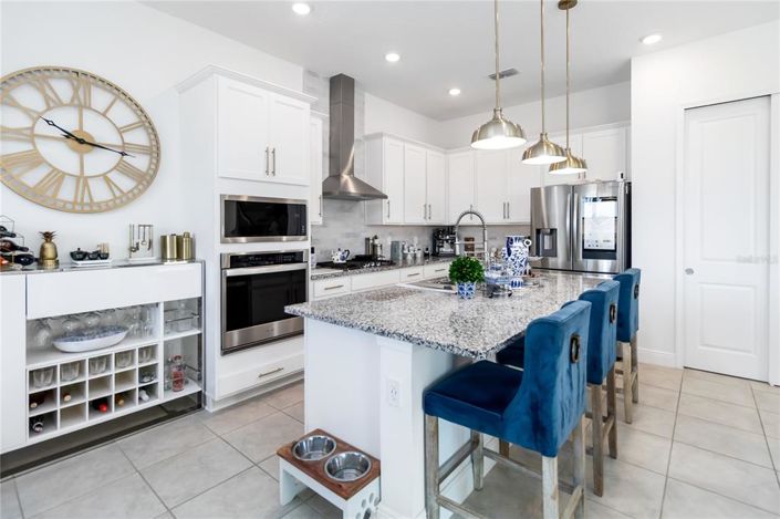 Image No.10-4 Bed House for sale