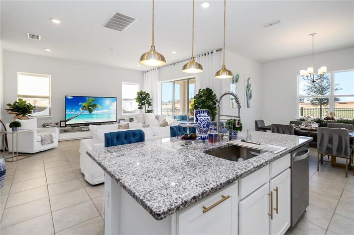 Image No.12-4 Bed House for sale