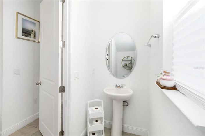 Image No.18-4 Bed House for sale