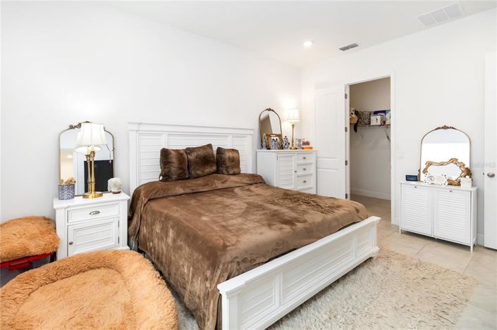 Image No.20-4 Bed House for sale