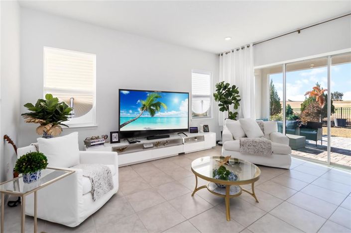 Image No.6-4 Bed House for sale