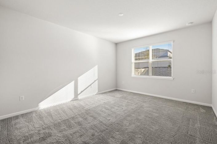 Image No.30-4 Bed House for sale