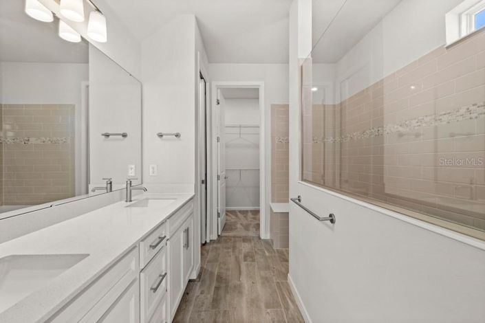 Image No.35-4 Bed House for sale