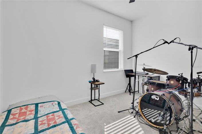 Image No.16-4 Bed House for sale