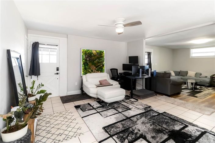 Image No.5-3 Bed House for sale