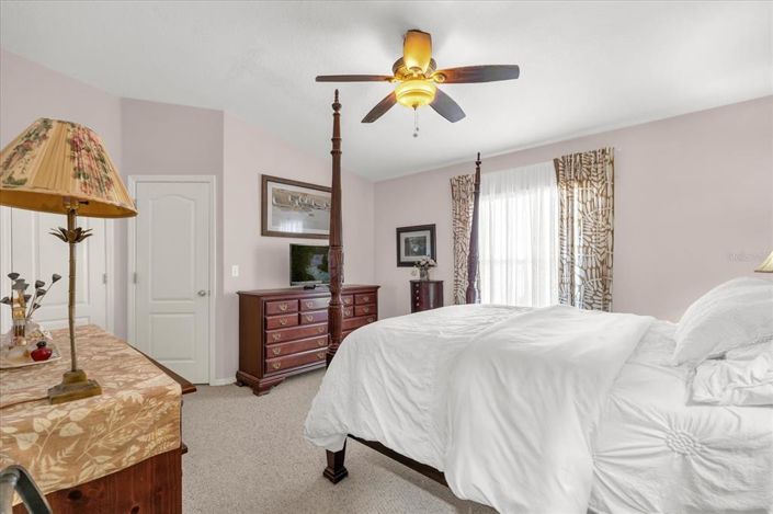 Image No.15-2 Bed Townhouse for sale