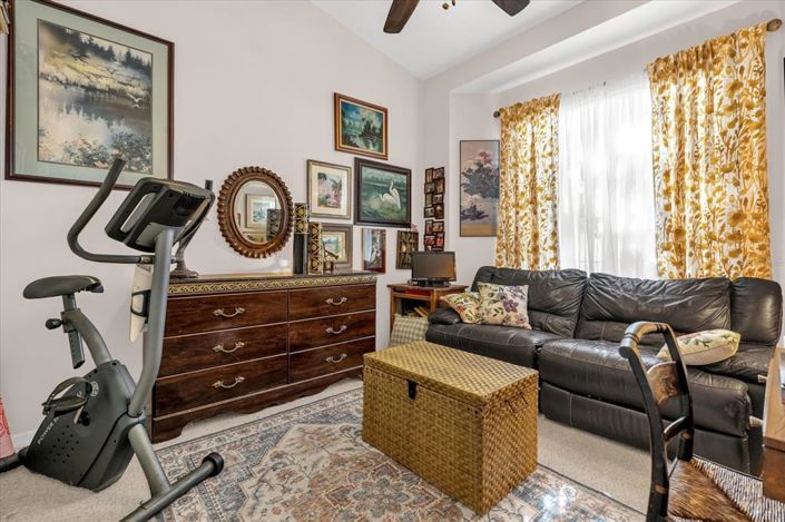 Image No.17-2 Bed Townhouse for sale