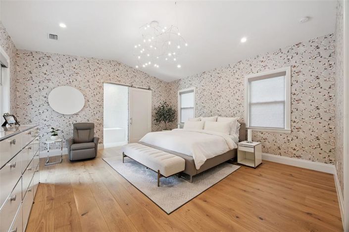 Image No.15-5 Bed House for sale