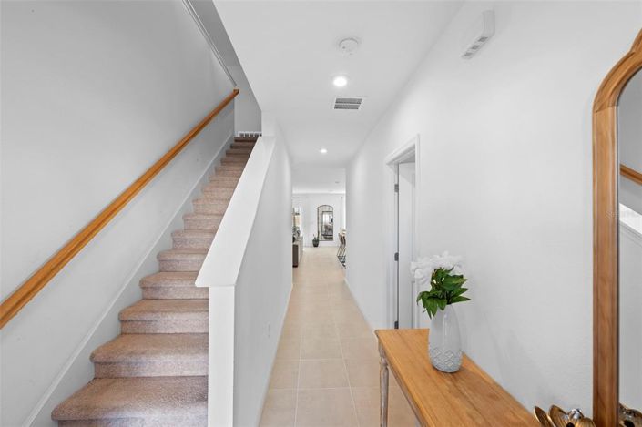 Image No.11-6 Bed House for sale