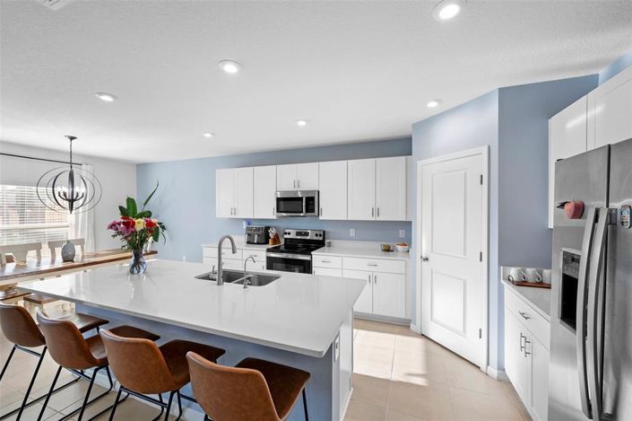 Image No.16-6 Bed House for sale