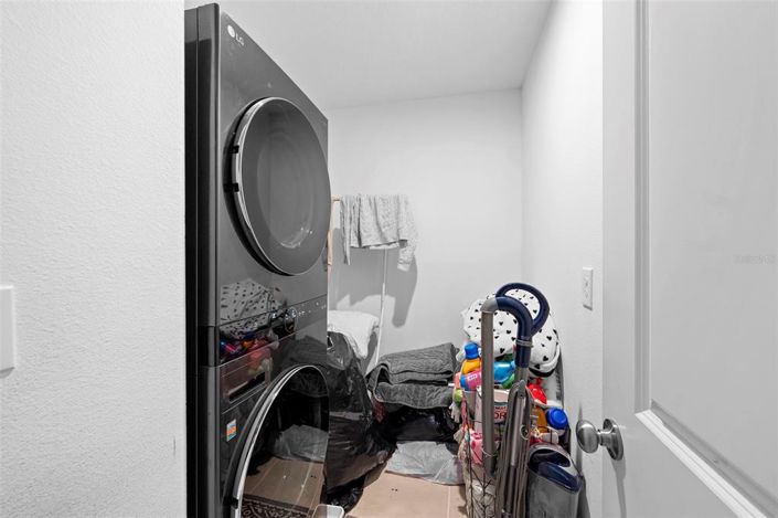 Image No.35-6 Bed House for sale