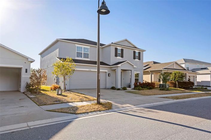 Image No.8-6 Bed House for sale