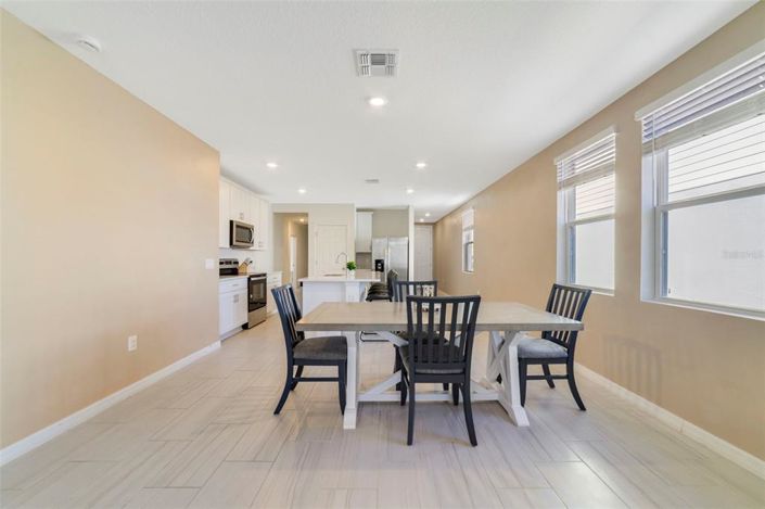 Image No.7-Maison de 4 chambres à vendre à Saint John