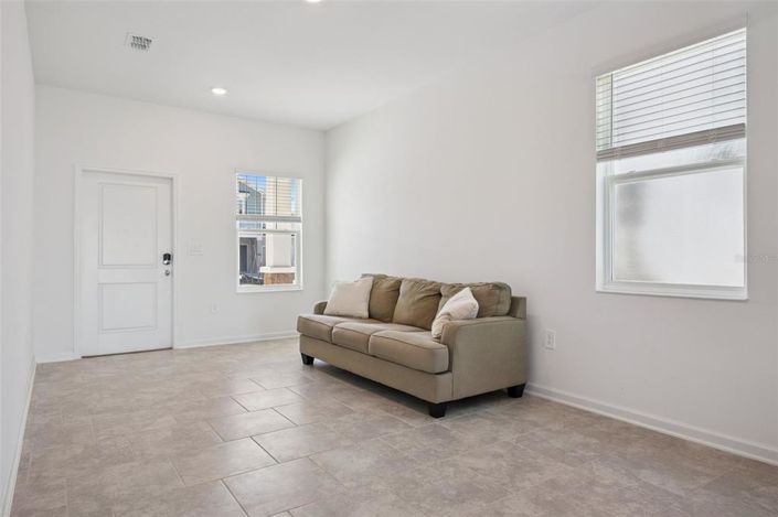 Image No.7-Maison de ville de 3 chambres à vendre à Saint John