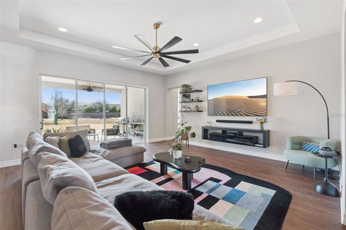 Image No.14-4 Bed House for sale