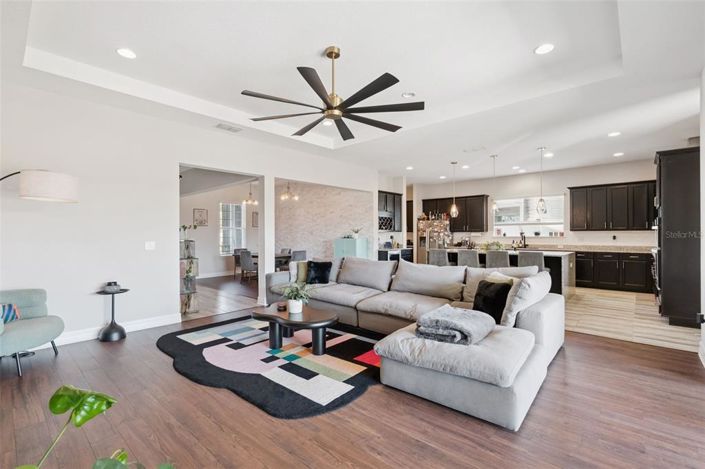 Image No.15-4 Bed House for sale