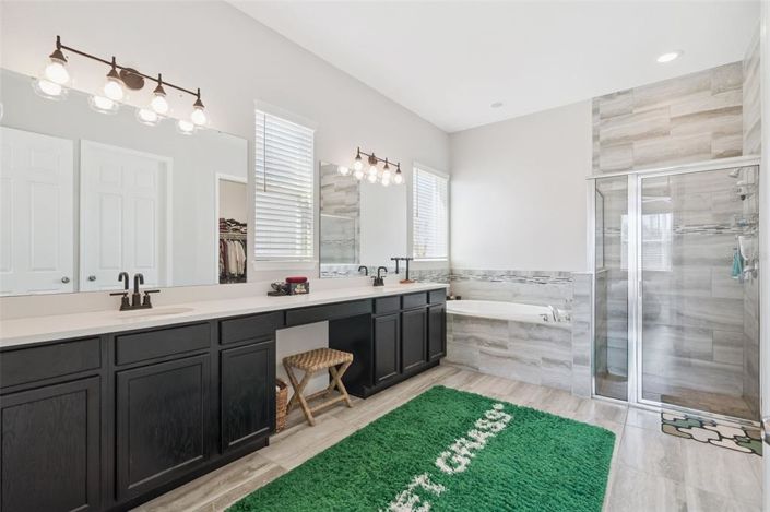 Image No.34-4 Bed House for sale