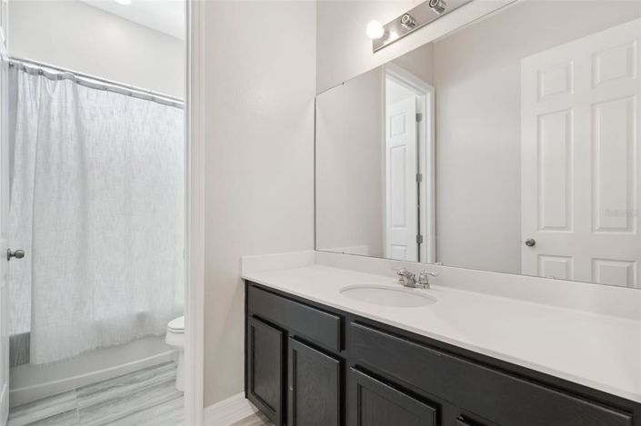 Image No.36-4 Bed House for sale