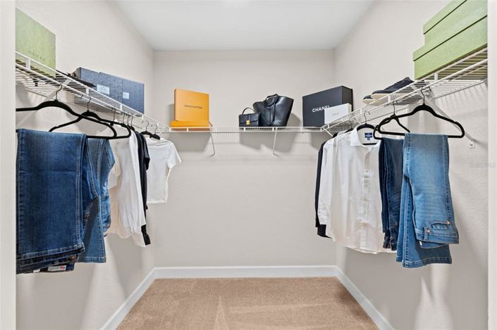 Image No.34-4 Bed Townhouse for sale