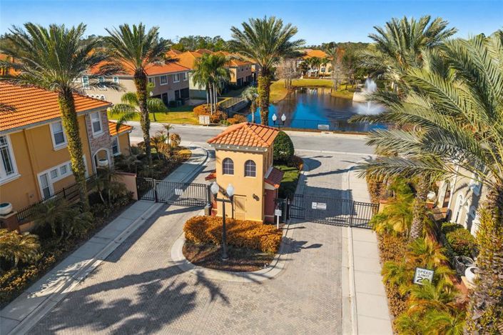 Image No.53-4 Bed Townhouse for sale